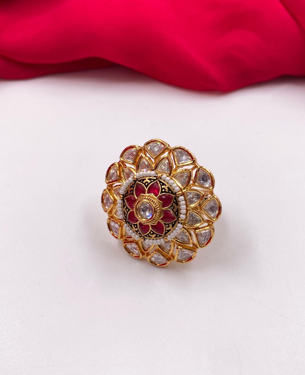 Phiyani Rue - Sanskrit Om Mani Padme Hum Gold Rotating Blessing Ring  (Unisex)