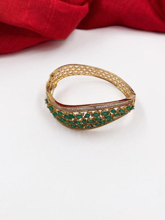 Buy Blue Emerald Diamond Rose Gold Bracelet online-KARAGIRI | FESTIVE SALE  – Karagiri Global