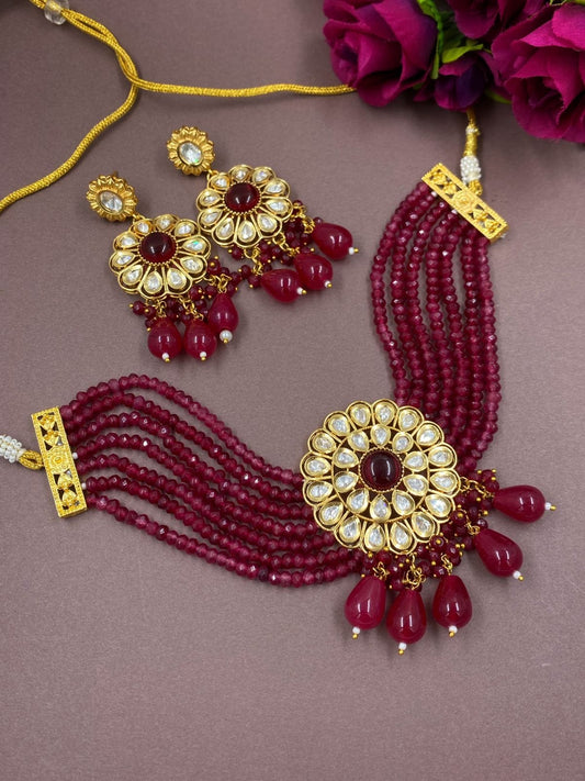 Modern Look Kundan And Beads Choker Necklace Set From Gehna Shop Choker Necklace Set