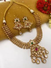 Modern Look Kundan & Ruby Stone Studded Golden Necklace Set By Gehna shop Kundan Necklace Sets