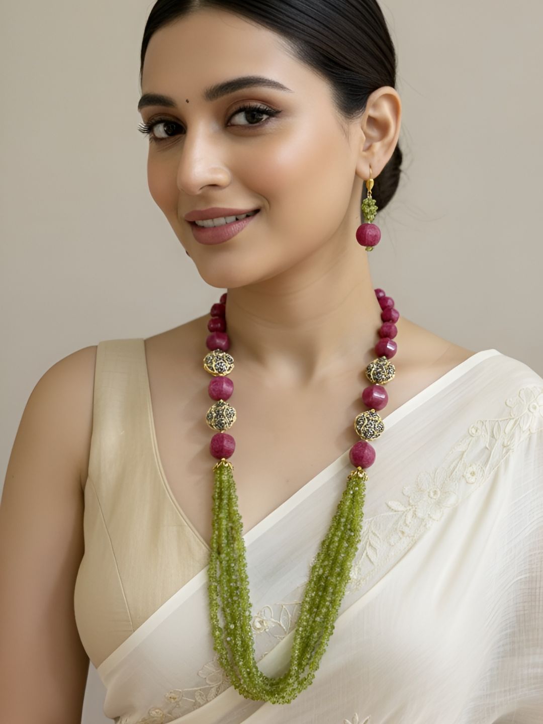 Semi Precious Green Peridot & Ruby Beaded Necklace Set – Elegant Gemstone Jewelry for Women