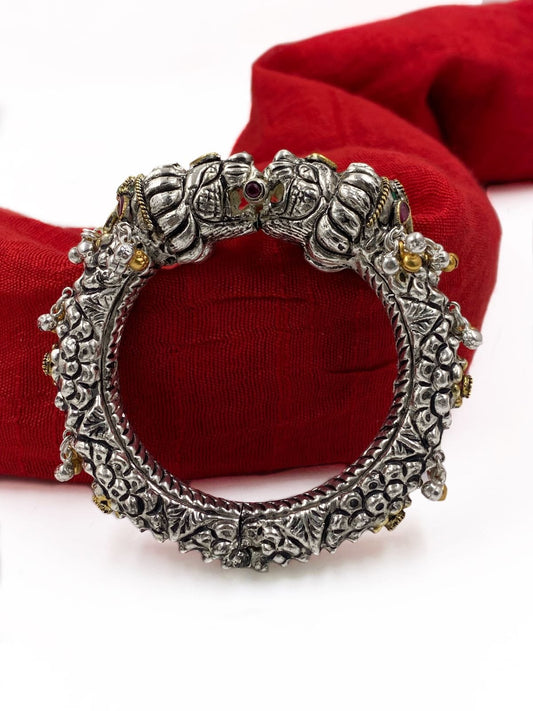 silver plated two tone polish lion head silver kada bracelet by gehna shop gehna shop buy silver kada for women online