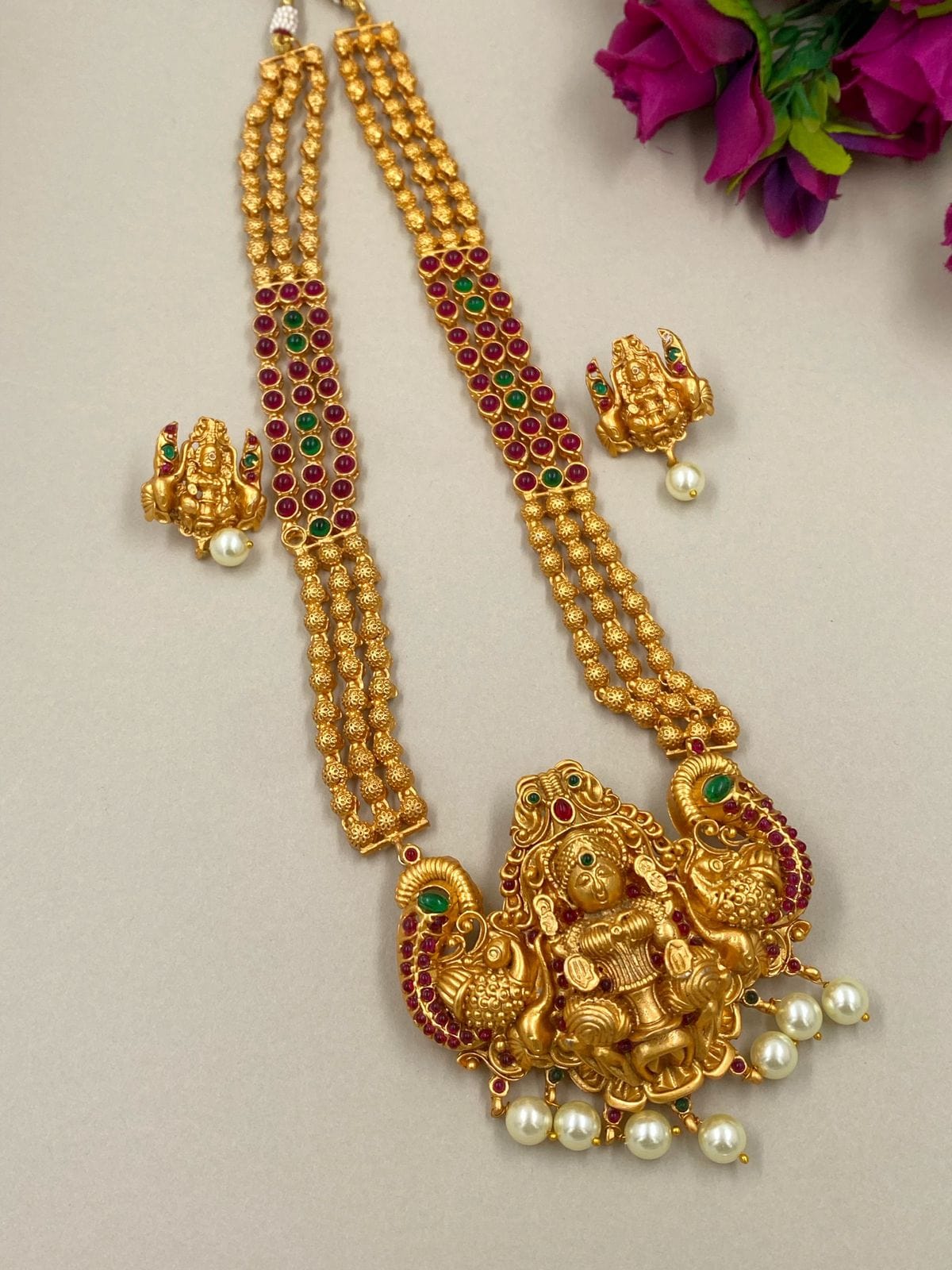 South Indian Goddess Lakshmi Temple Jewelry Set For Women By Gehna Shop Temple Necklace Sets