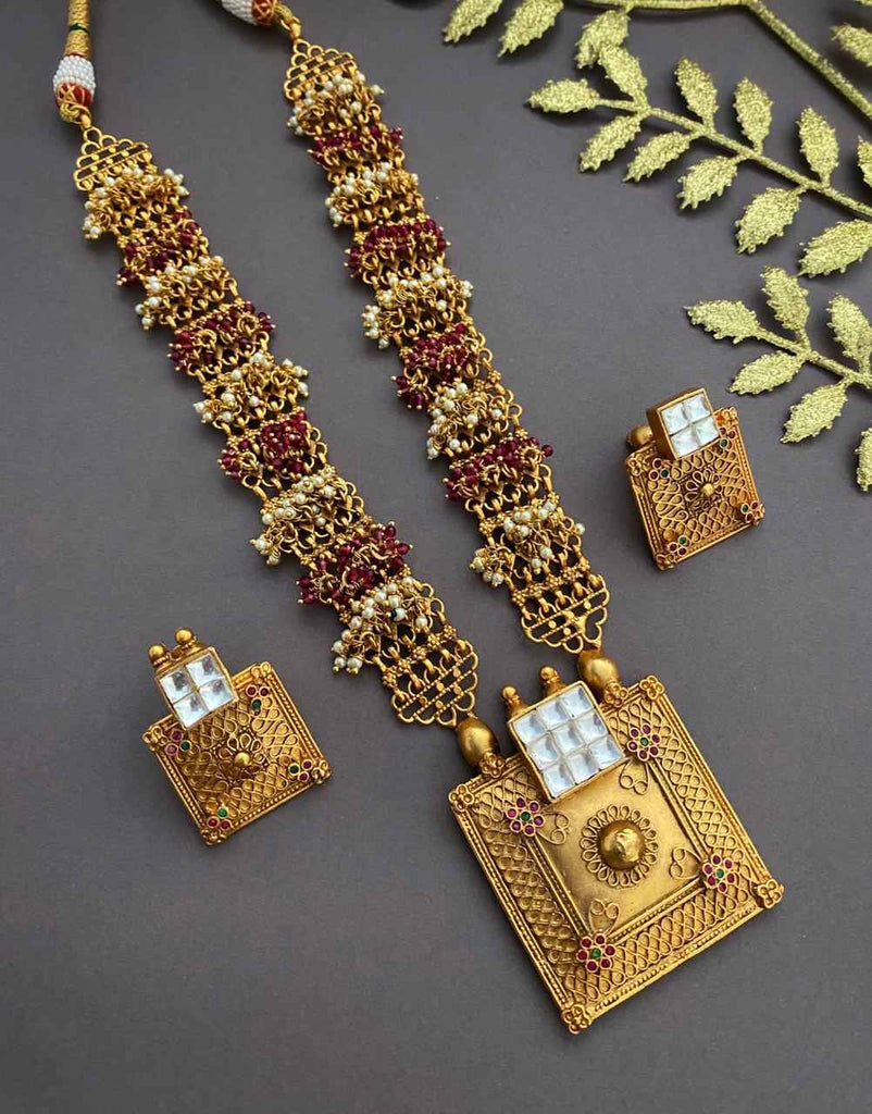 Traditional Antique Golden Pendant Necklace Set For Ladies By Gehna Shop