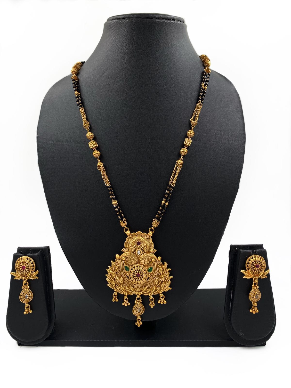 Traditional Designer Mangalsutra Necklace Set For Ladies By Gehna Shop Mangalsutras