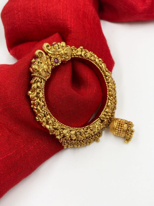 Traditional Gold Plated Antique Golden Kada Bangle For Ladies By Gehna Shop 1pc Antique Golden Bangles