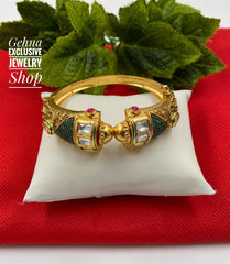 Traditional Gold Plated Antique Golden Kundan Hand Bracelet Bracelets