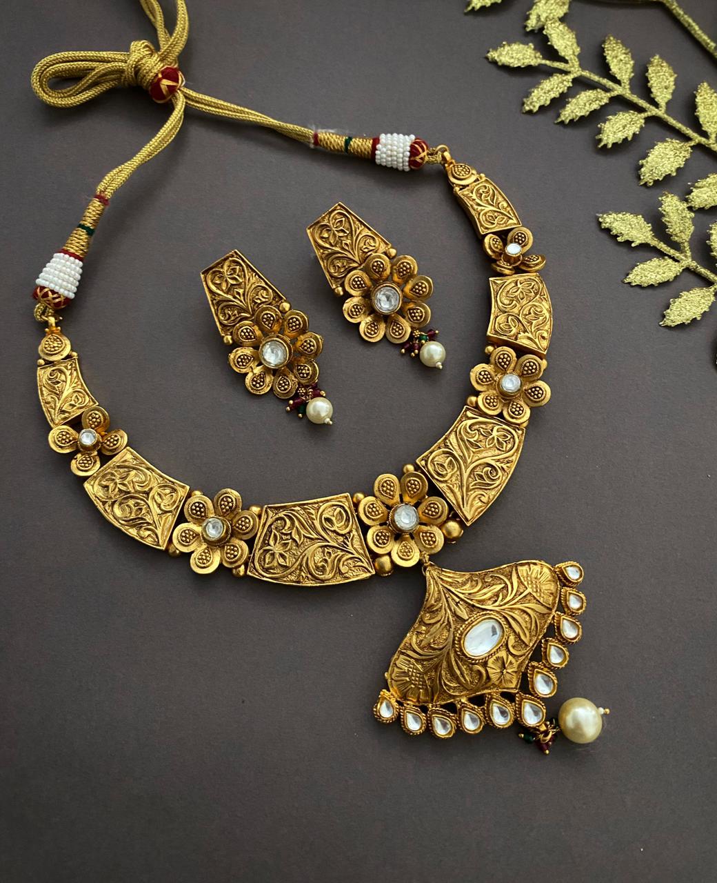 Traditional Gold Plated Bridal Antique Gold Necklace Set By Gehna Shop Antique Golden Necklace Sets