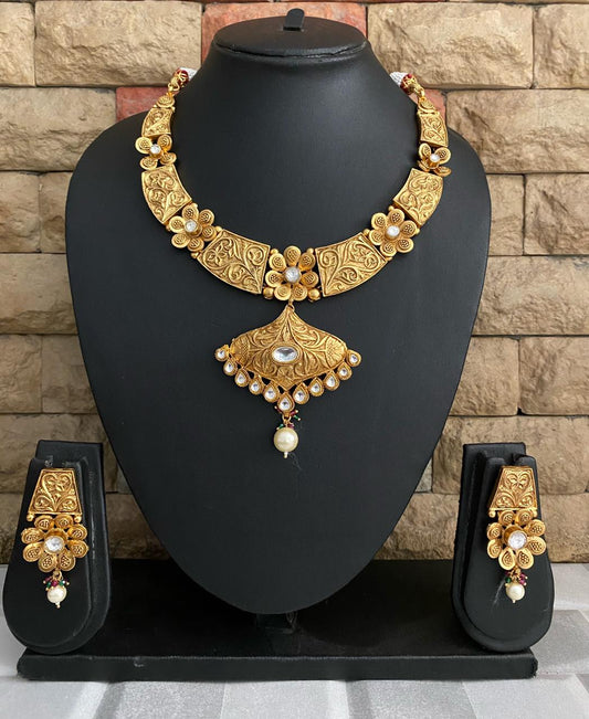 Traditional Gold Plated Bridal Antique Gold Necklace Set By Gehna Shop Antique Golden Necklace Sets